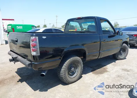 1998 GMC Sierra 1500 Special from USA, damaged, VIN 1GTEC14W4WZ542272